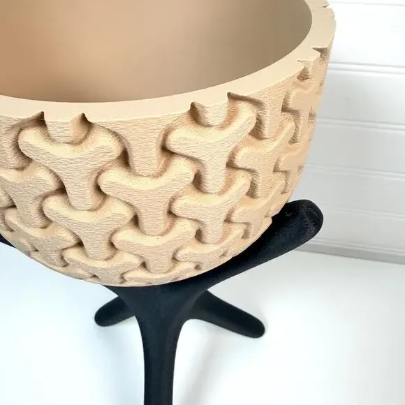 Triova Cachepot, Indoor Tabletop Planter Pot, No Drainage Holes, Elevated Design - Picture 7 of 13